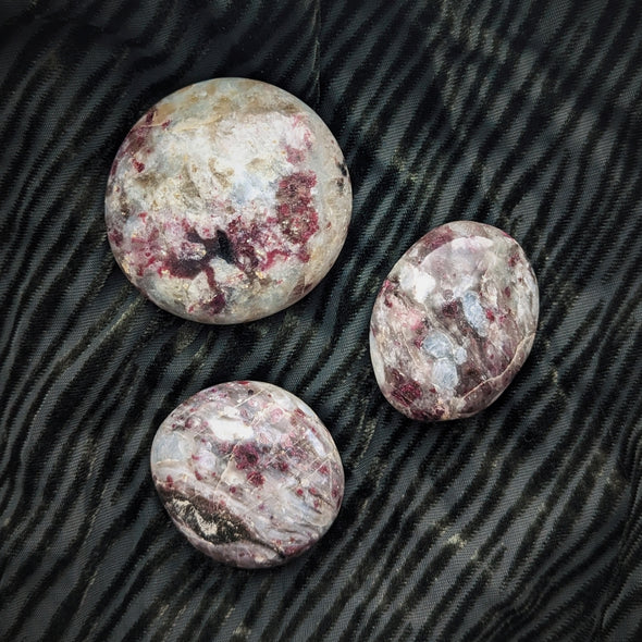 “Unicorn Stone” (Tourmaline, Cleavelandite, and Smokey Quartz Pegamatite) Palm Stones